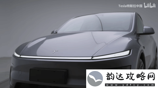 特斯拉焕新Model-Y实车公布!改用屏幕换挡
