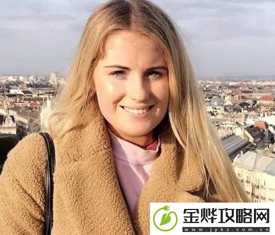 妹子去老挝旅游-意外喝到假酒去世-已5人因此死亡