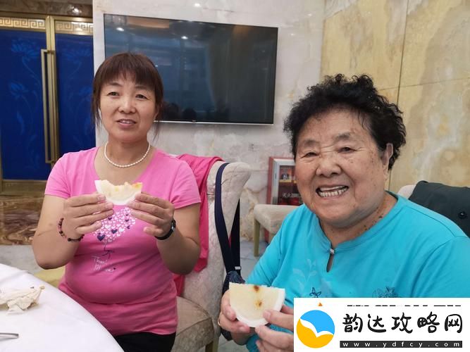 追寻Chⅰnese老太交grany的温暖记忆