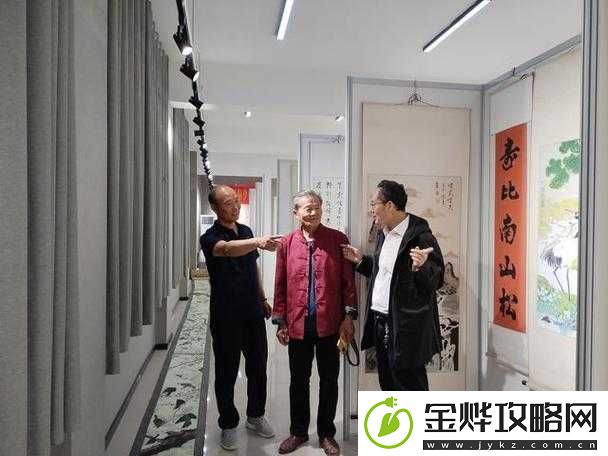 全部老头和老太齐聚一堂共同探讨人生意义与生活智慧