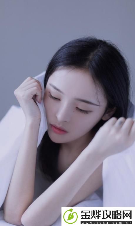 一边下奶一吃敷面膜视频60分钟能做什么-宝妈:进行下奶到护肤双线操作!