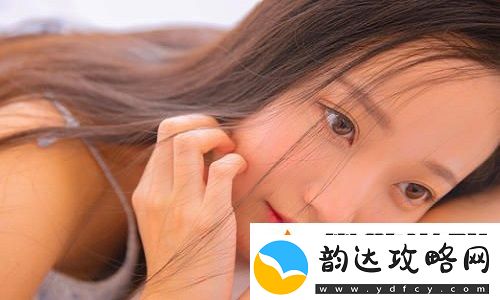 游泳池的特殊待遇2:水下音乐与自然静谧交融-带来放松与疗愈的深层享受