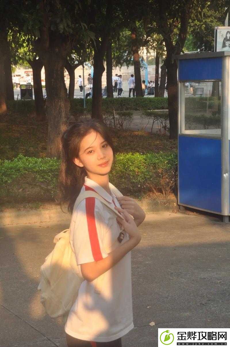 13-名女学生小嫩苞的青春故事与成长历程