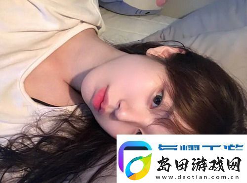 成品ppt站大片夜幕闪耀-友:这设计真让人眼前一亮!