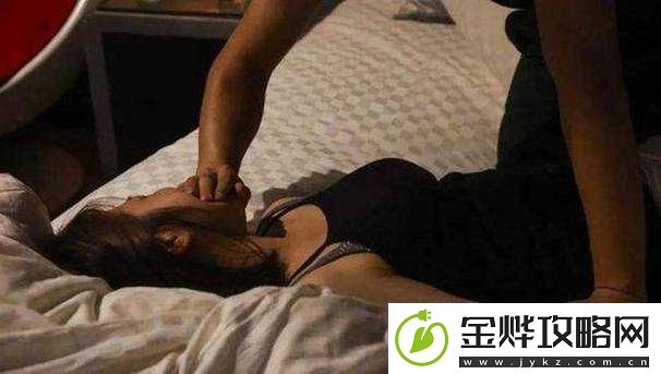美女被强奸软件引发社会关注:软件开发者面临法律追责