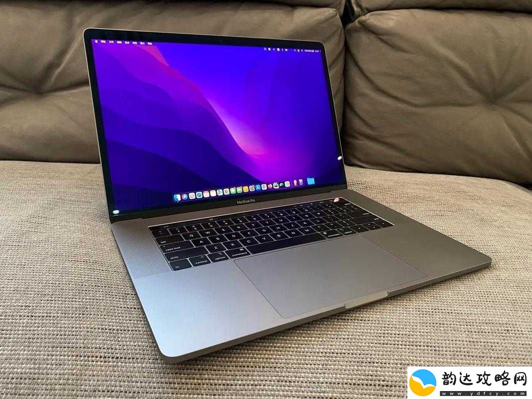 1819-岁-macbookpro-高清版本:一款备受青睐的高端笔记本电脑