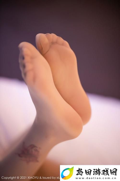 真人泡妞APP免费直播:现代社交新风潮的魅力与挑战
