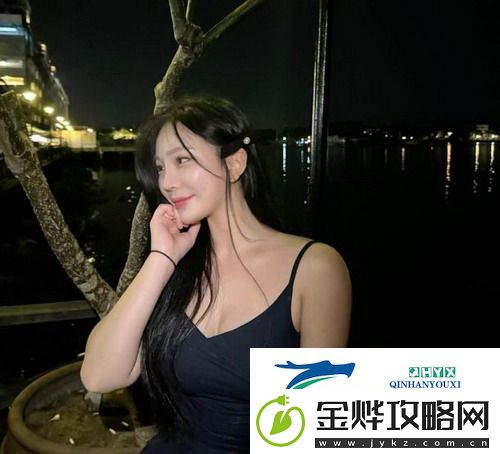 美女和男生一起努力的生猴子-携手奋斗-互助成长-网友:真是一对励志情侣!