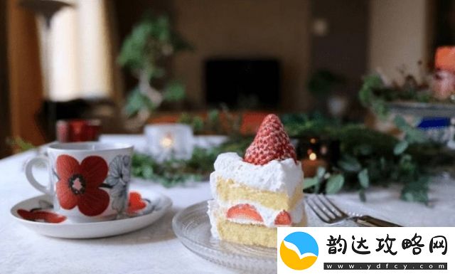 爱情美食交织的温馨厨房