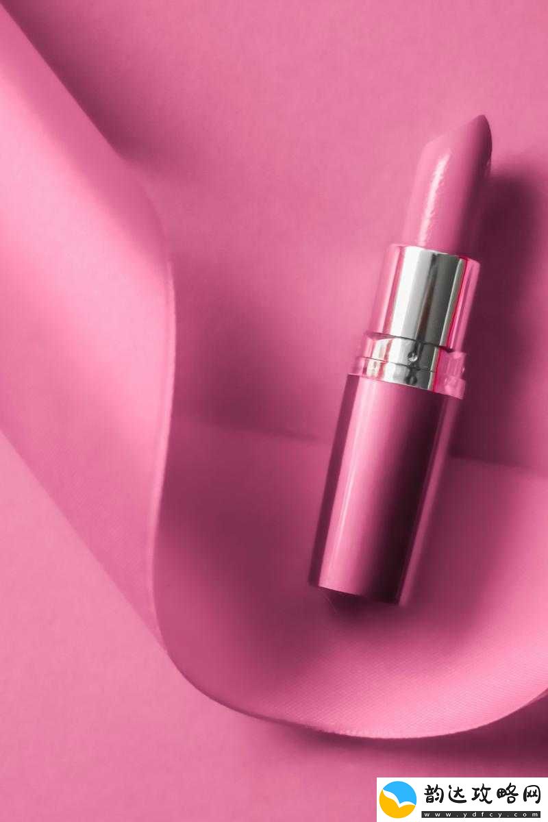 YSL-水蜜桃色-4444:斩男必备的甜美唇色